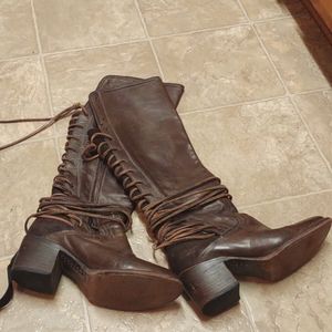 Freebird Coals Boots